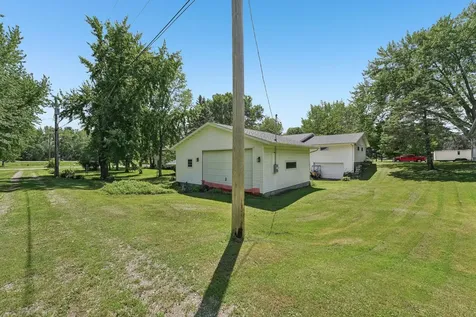 118 4th Avenue NE Lonsdale MN 55046