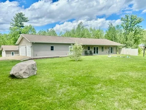 30873 Harris Town Road Grand Rapids MN 55744