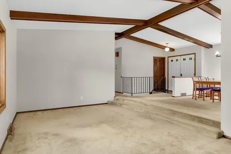 112 Mayo Drive Burnsville MN 55337