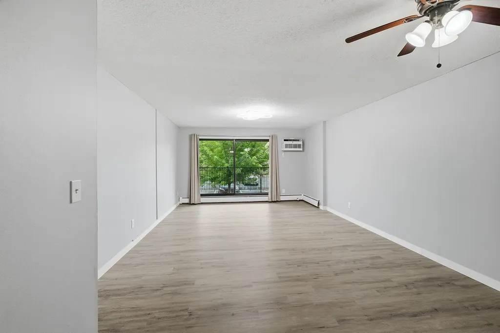 1871 Silver Bell Road Eagan MN 55122