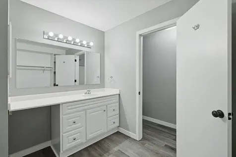 1871 Silver Bell Road Eagan MN 55122