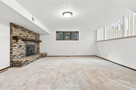 17695 Italy Path Lakeville MN 55044
