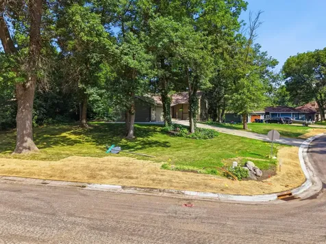 17695 Italy Path Lakeville MN 55044