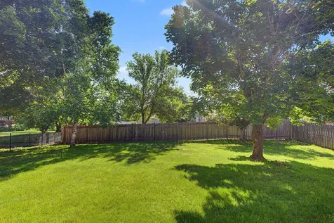 11120 Hampshire Court E Champlin MN 55316