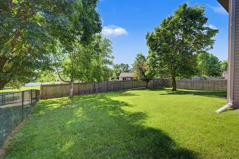 11120 Hampshire Court E Champlin MN 55316