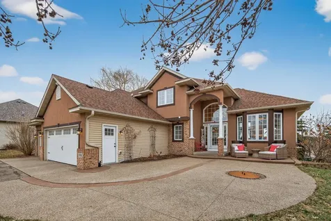 3308 Wild Horse Pass NW Prior Lake MN 55372
