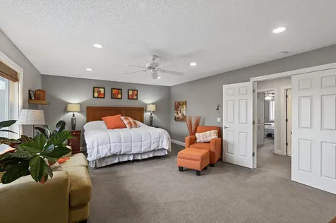 3308 Wild Horse Pass NW Prior Lake MN 55372
