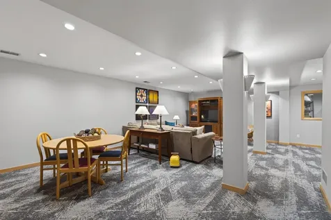 10984 Jackson Drive Eden Prairie MN 55347