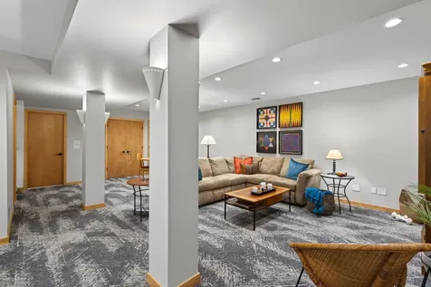 10984 Jackson Drive Eden Prairie MN 55347