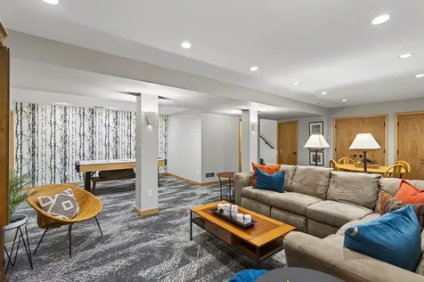 10984 Jackson Drive Eden Prairie MN 55347