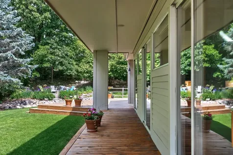 10984 Jackson Drive Eden Prairie MN 55347
