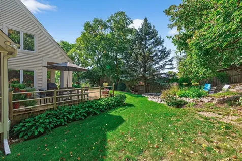 10984 Jackson Drive Eden Prairie MN 55347