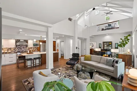 10984 Jackson Drive Eden Prairie MN 55347