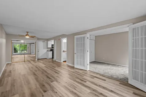 1601 N Innsbruck Drive Fridley MN 55432