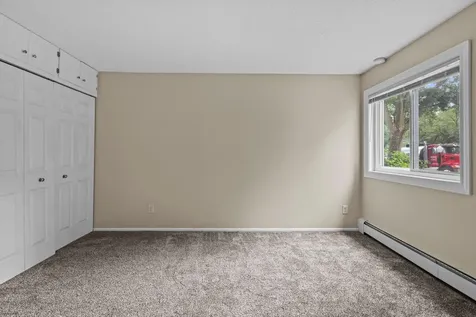 1601 N Innsbruck Drive Fridley MN 55432