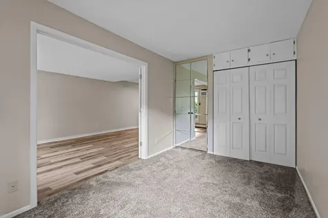 1601 N Innsbruck Drive Fridley MN 55432