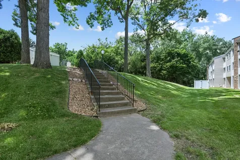 1601 N Innsbruck Drive Fridley MN 55432