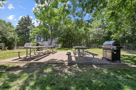 1601 N Innsbruck Drive Fridley MN 55432