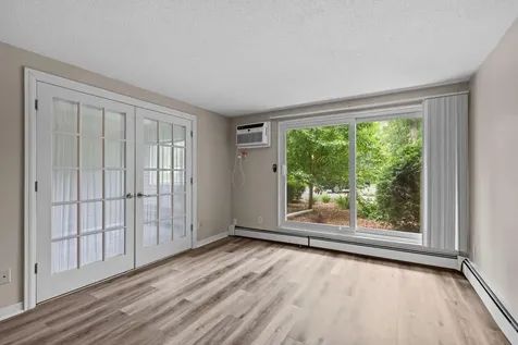 1601 N Innsbruck Drive Fridley MN 55432