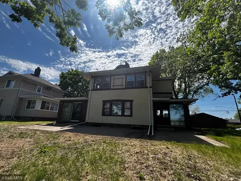3940 Lake Cur Avenue N Robbinsdale MN 55422