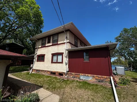 3940 Lake Cur Avenue N Robbinsdale MN 55422