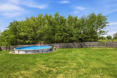 917 Mulberry Avenue NE Montgomery MN 56069