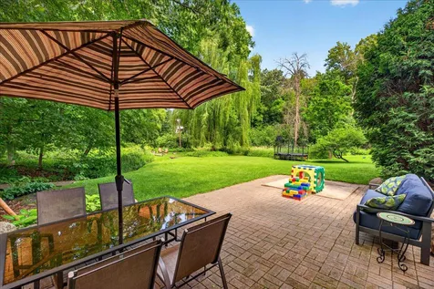 16808 Blenheim Way Minnetonka MN 55345
