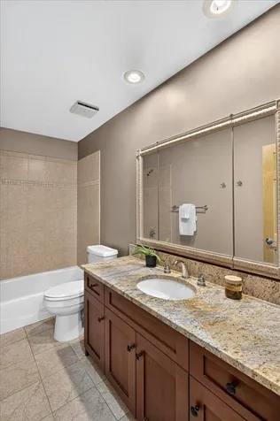 16808 Blenheim Way Minnetonka MN 55345