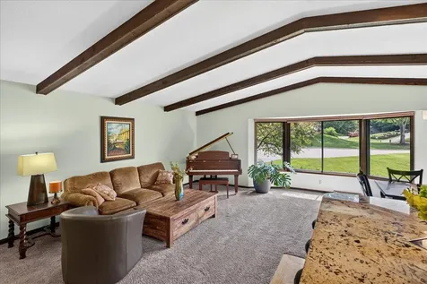 16808 Blenheim Way Minnetonka MN 55345
