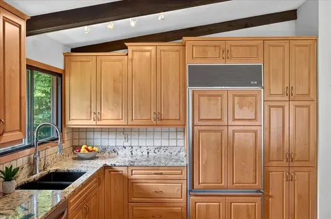 16808 Blenheim Way Minnetonka MN 55345
