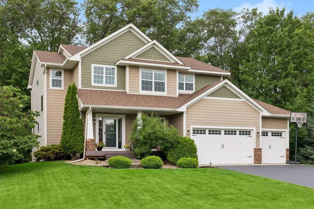 4424 118th Avenue NE Blaine MN 55449