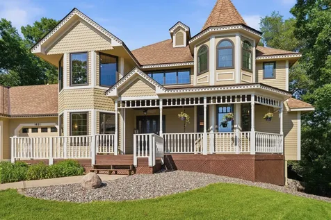 1451 Brookshire Court New Brighton MN 55112