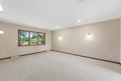 1451 Brookshire Court New Brighton MN 55112