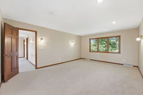 1451 Brookshire Court New Brighton MN 55112