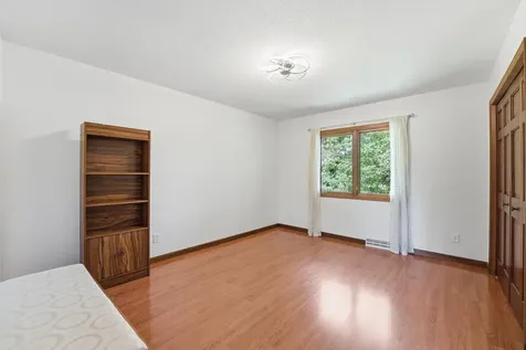 1451 Brookshire Court New Brighton MN 55112