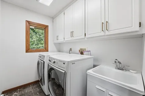 1451 Brookshire Court New Brighton MN 55112