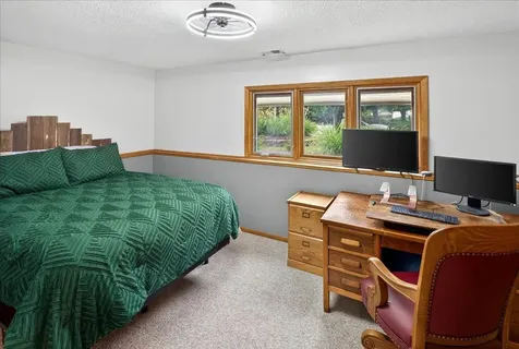 1222 Saddlebrook Lane Woodbury MN 55125