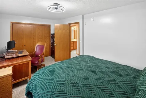 1222 Saddlebrook Lane Woodbury MN 55125