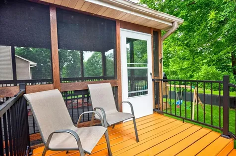 1222 Saddlebrook Lane Woodbury MN 55125