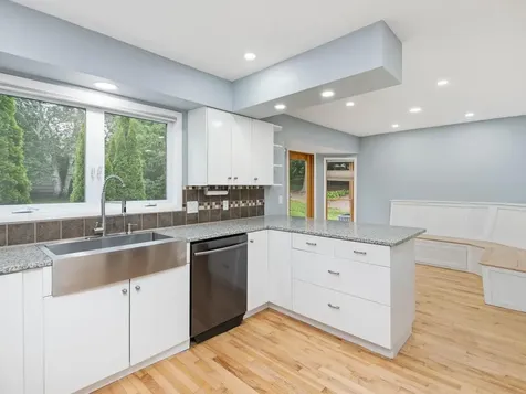 13808 Frontier Lane Burnsville MN 55337