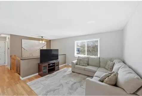 461 105th Ave NW Coon Rapids MN 55448