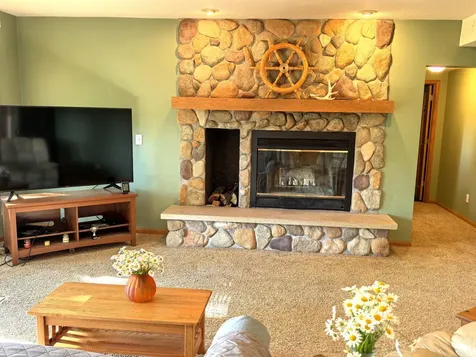 3906 Silver Creek Road NE Rochester MN 55906