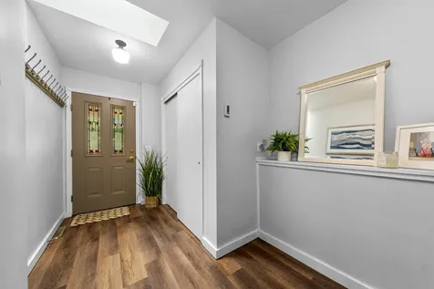 716 N 8th Street Saint Peter MN 56082