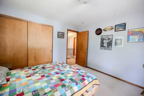 3 Sunnyslope Road Morris MN 56267