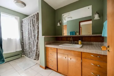 3 Sunnyslope Road Morris MN 56267