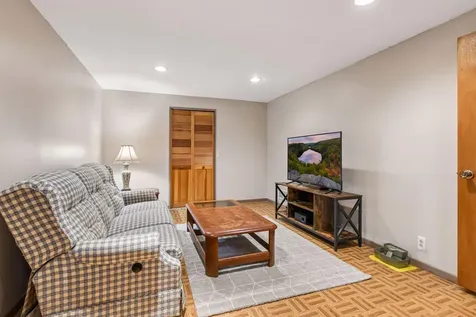 2765 Ethel Avenue Wayzata MN 55391