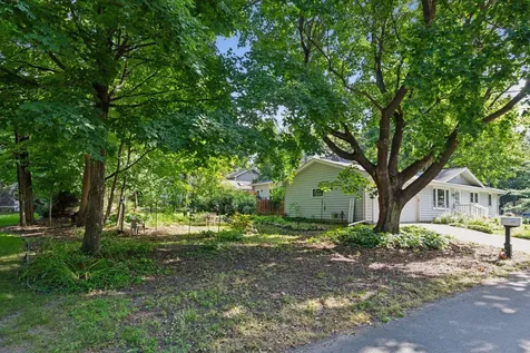 2765 Ethel Avenue Wayzata MN 55391