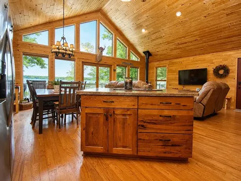 14066W Snowshoe Lane Stone Lake WI 54876