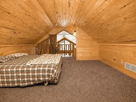 14066W Snowshoe Lane Stone Lake WI 54876