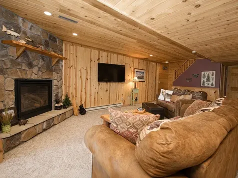 14066W Snowshoe Lane Stone Lake WI 54876